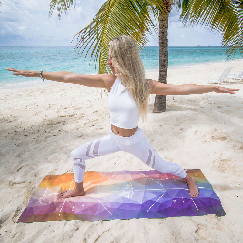 Alma Travel Yoga Mat - foldable, ultra-light, eco-friendly Travel